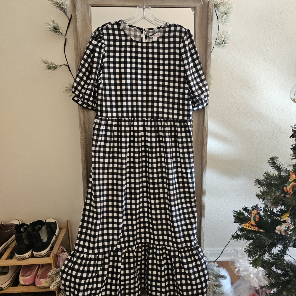 ASOS Black and White Checkered Midi Dress - 10